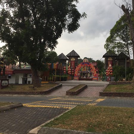 Апартаменты D Savoy @ Famosa Melaka Экстерьер фото